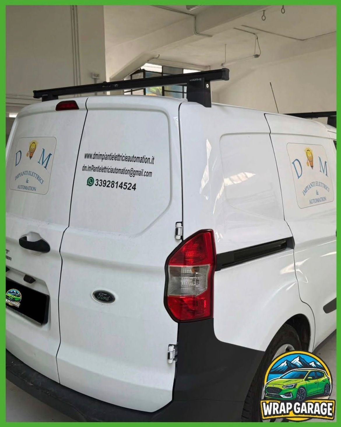 Furgone aziendale con grafica personalizzata — Wrapgarage Torino